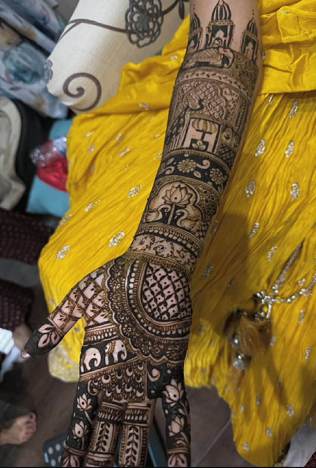Classic Indian Mehndi